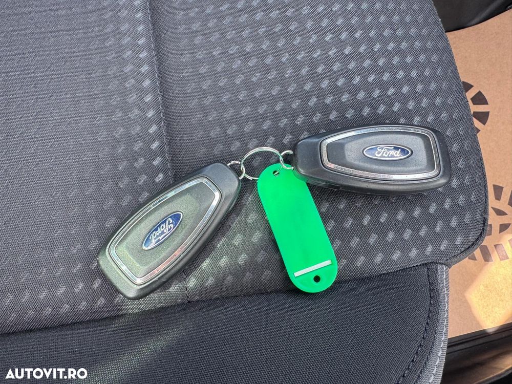 Ford Focus 1.5 EcoBlue Trend - 6