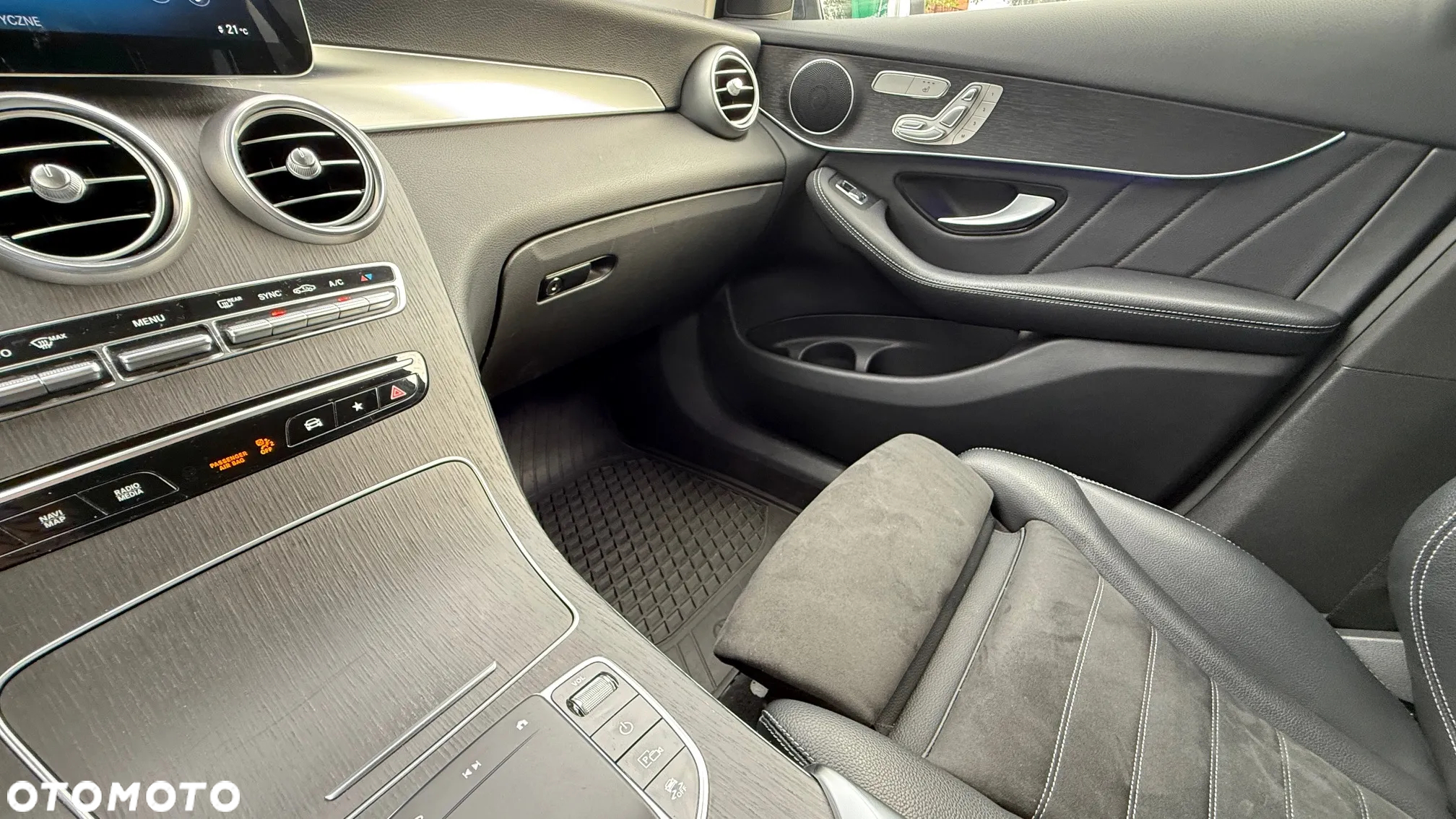Mercedes-Benz GLC 200 d 4-Matic Business Edition - 24