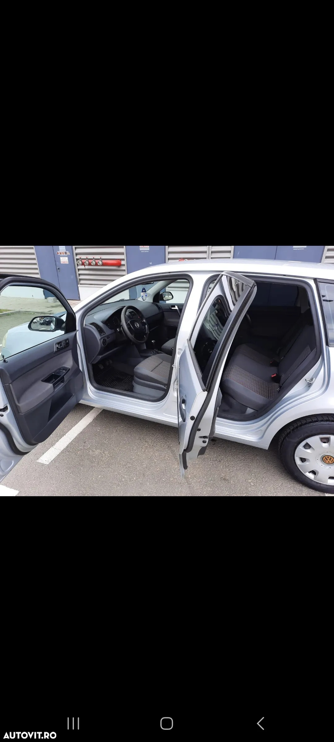 Volkswagen Polo 1.2 Attractive - 9