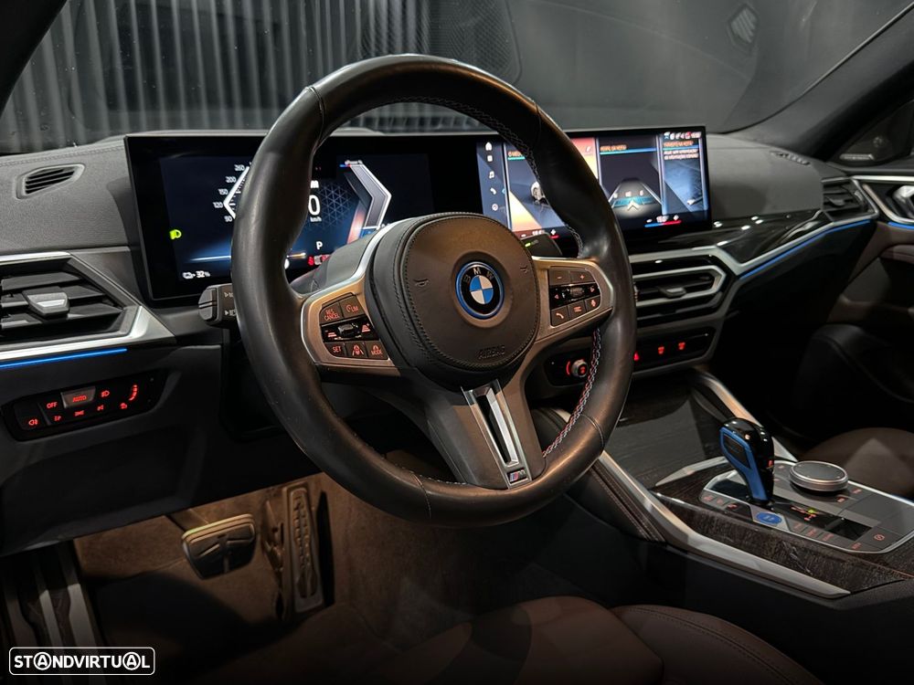 BMW i4 M50 Gran Coupe xDrive - 16