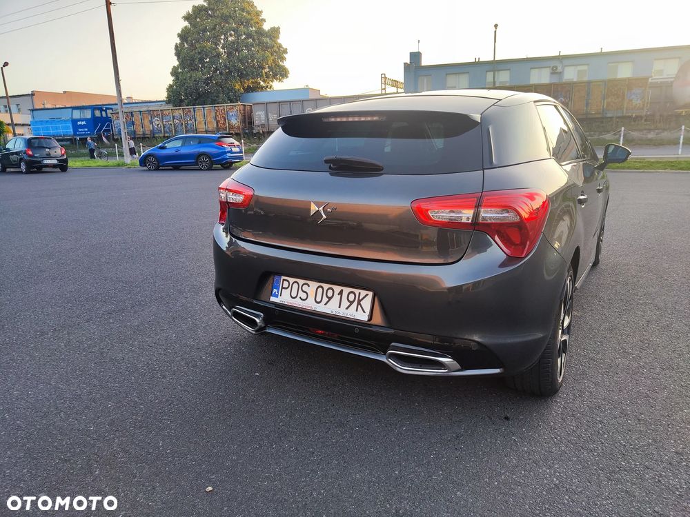 Citroën DS5 2.0 HDi Hybrid4 SoChic MCP - 8