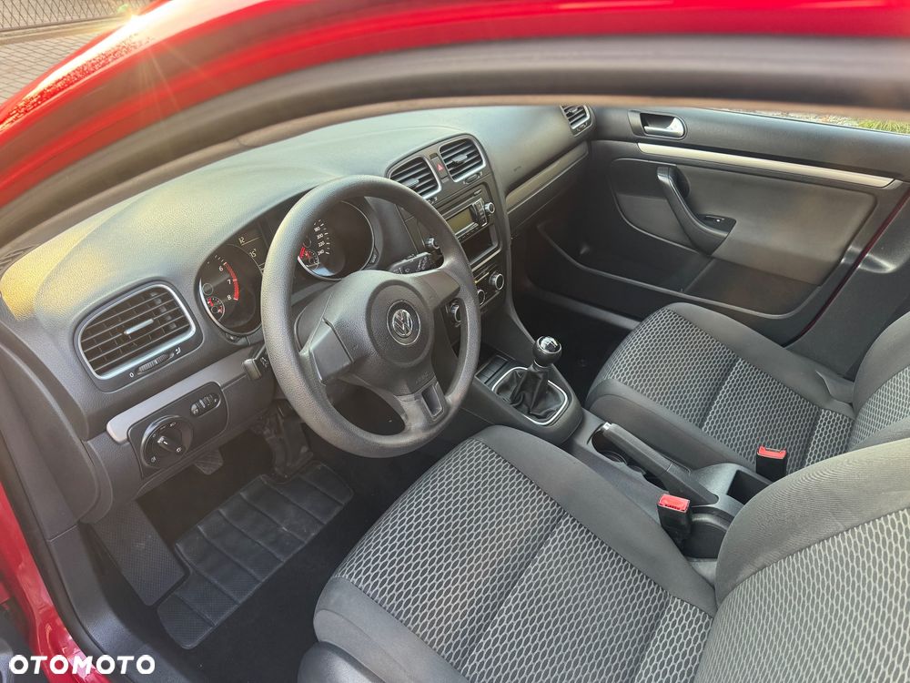 Volkswagen Golf 1.6 Comfortline - 10