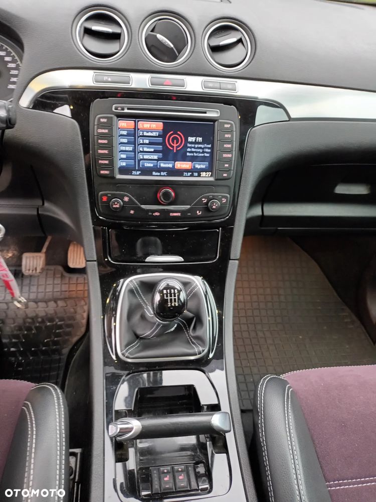 Ford S-Max 2.0 TDCi Titanium - 11
