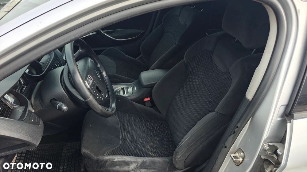 Citroën C5 2.0 16V Confort - 16