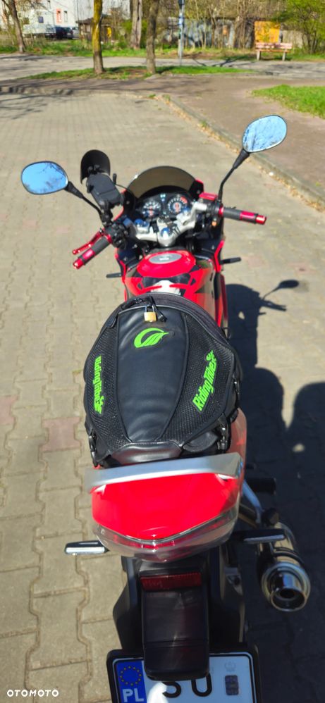 Honda CBR - 8
