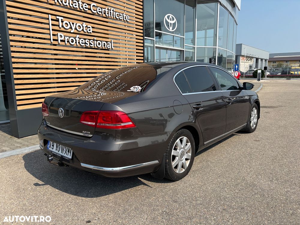 Volkswagen Passat 2.0 TDI 4Motion Comfortline - 3