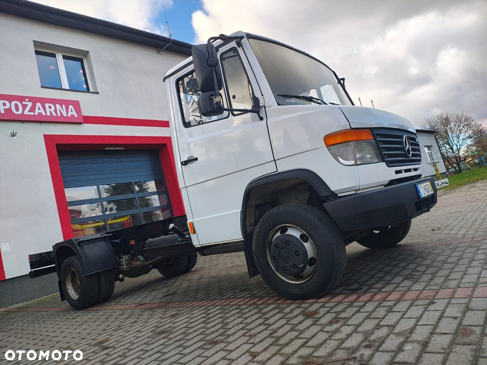 Mercedes-Benz VARIO  - 812 D HL - 21