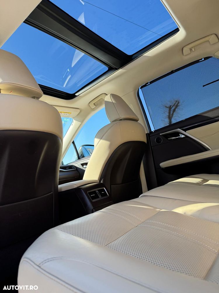 Lexus Seria RX 450h Aut. Luxury - 15