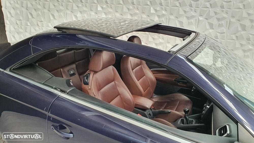 VW EOS 2.0 TDi DPF Exclusive - 15