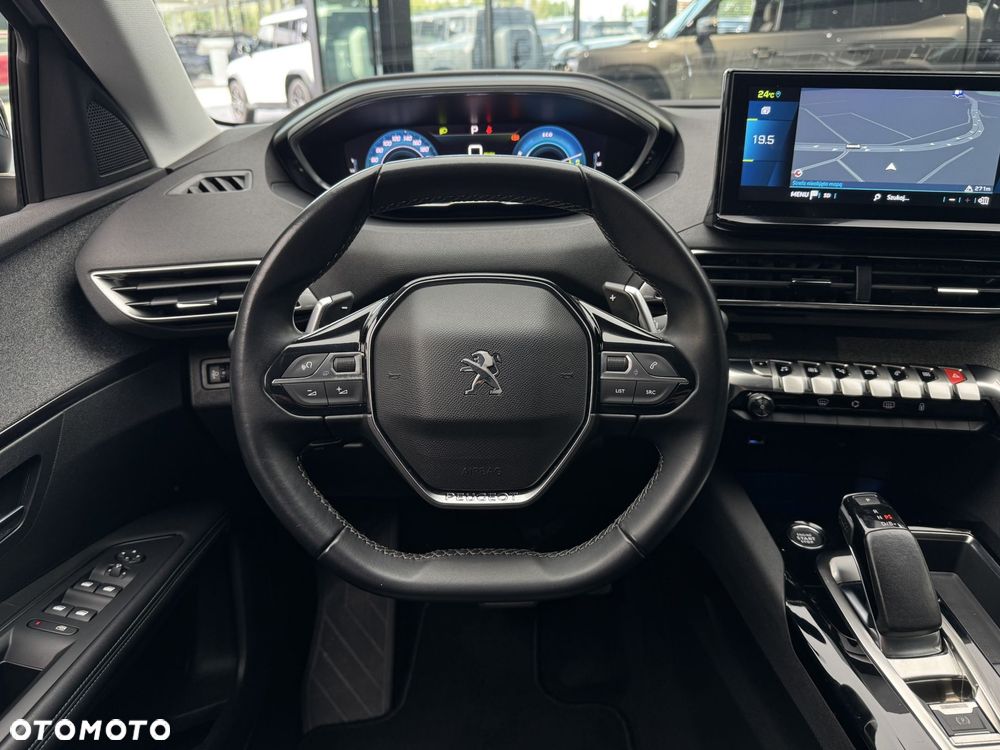Peugeot 3008 1.6 PureTech Hybrid PHEV Allure Pack S&S EAT8 - 17