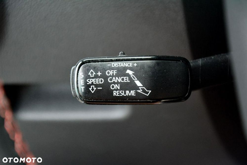 Skoda Octavia 2.0 TSI RS 230 DSG - 25