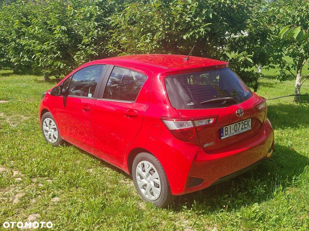 Toyota YARIS - 3