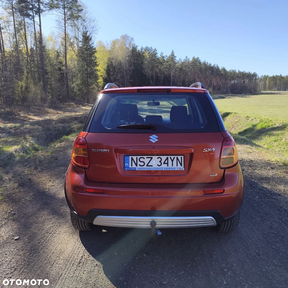 Suzuki SX4 1.9 DDiS 4WD GS / Premium - 4