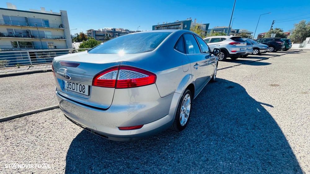Ford Mondeo 1.8 TDCi Titanium - 3