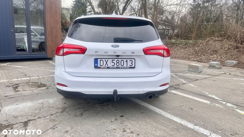 Ford Focus 1.5 EcoBlue Start-Stopp-System ST-LINE DESIGN - 4