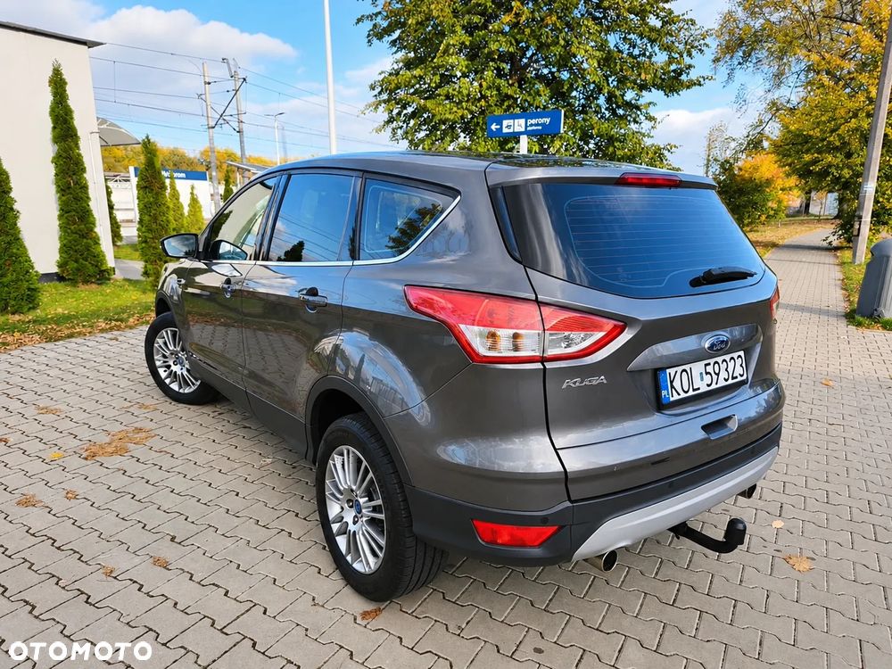 Ford Kuga 2.0 TDCi 4WD Titanium - 4