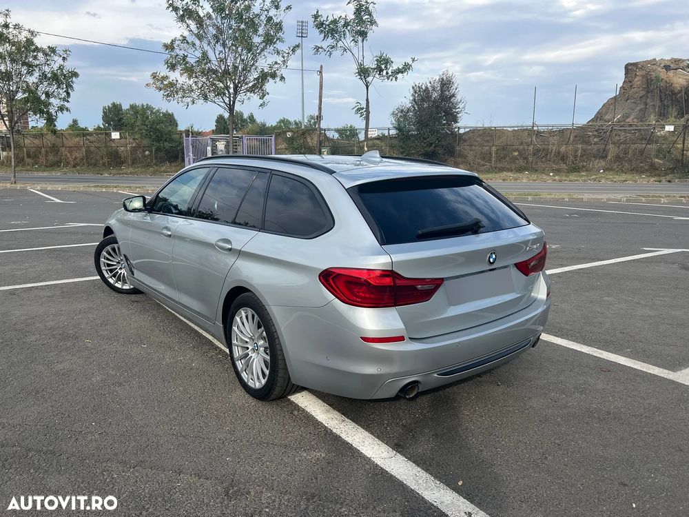 BMW Seria 5 520d Touring Aut. Sport Line - 3