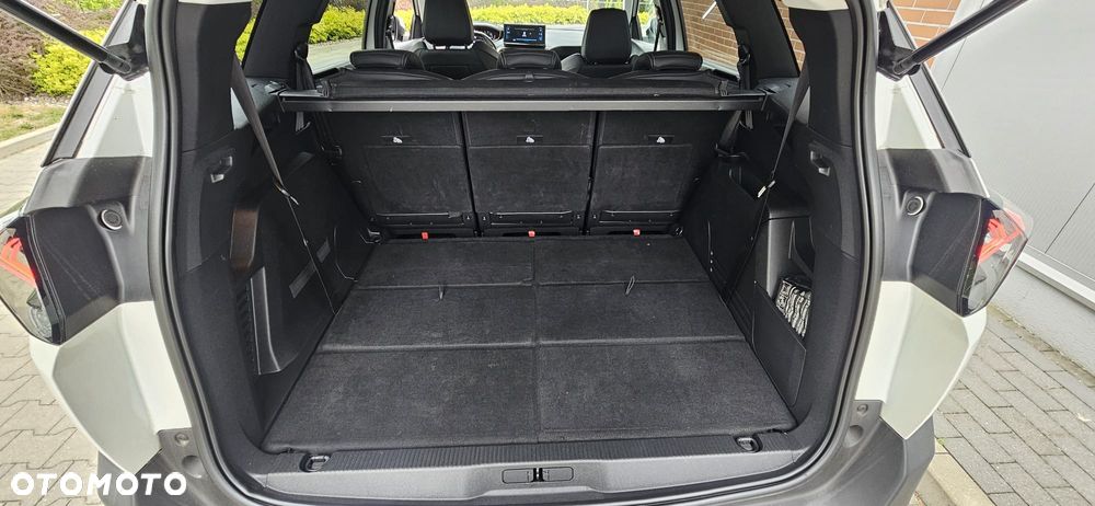 Peugeot 5008 BlueHDi 130 EAT8 Allure Pack - 15