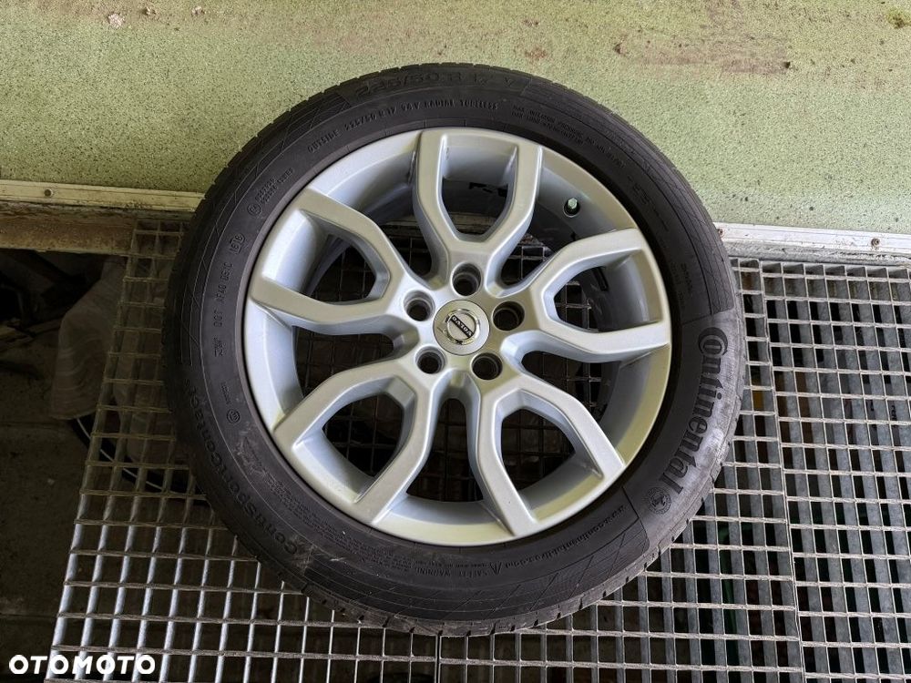 Volvo V40 Cross Country T3 Drive-E Summum - 20