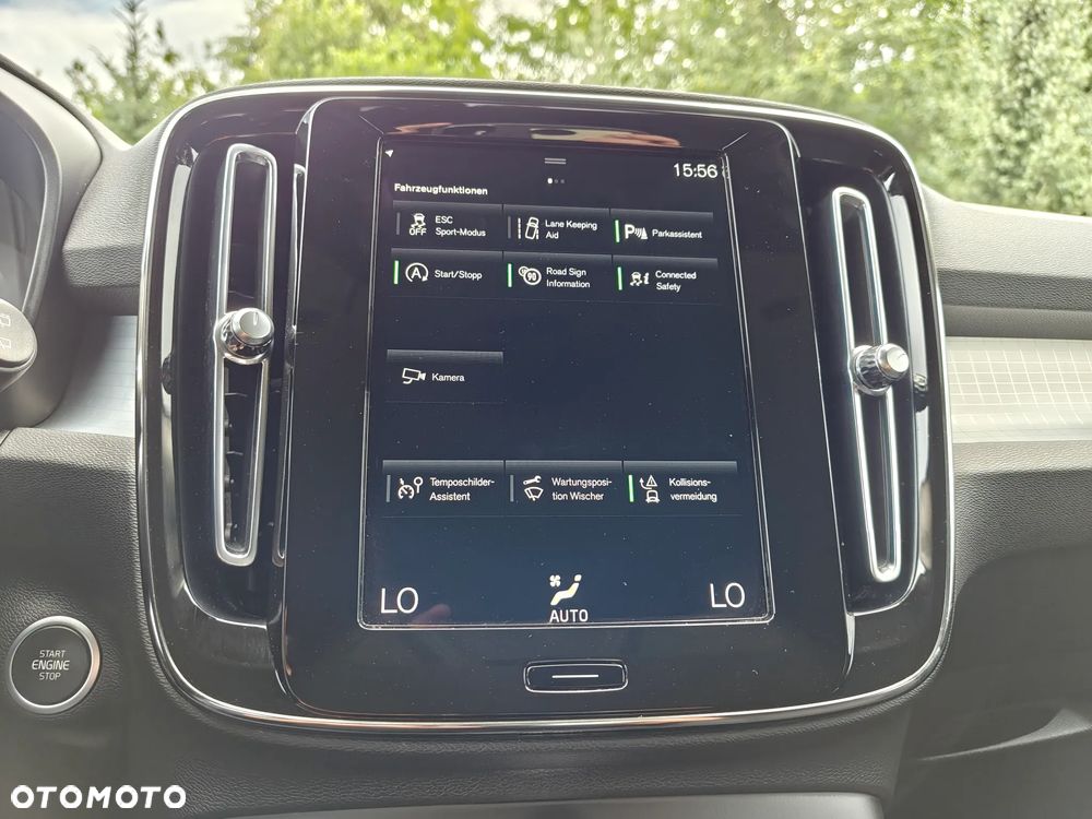 Volvo XC 40 - 28