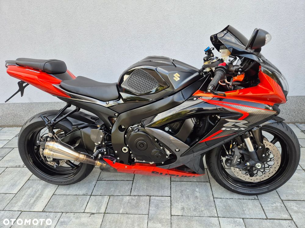 Suzuki GSX-R - 4