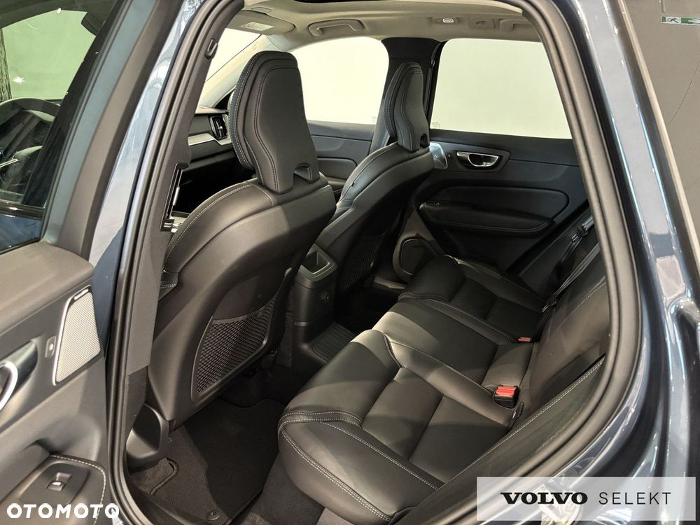Volvo XC 60 - 24