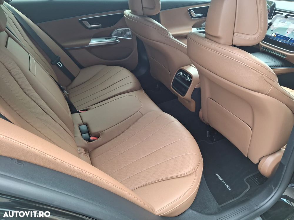 Mercedes-Benz E 220 d 4MATIC MHEV - 13