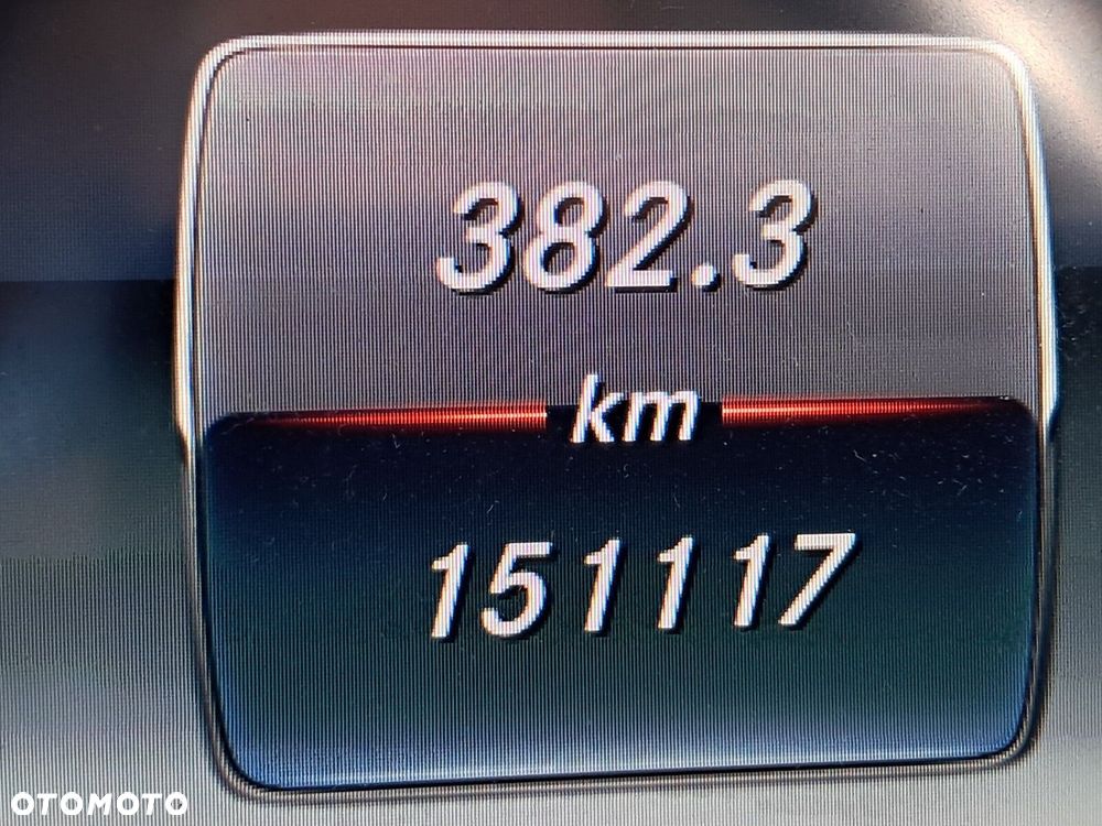 Mercedes-Benz GLC 250 4-Matic - 17