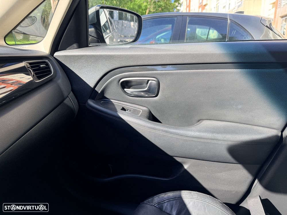 Kia Carens 1.7 CRDi ISG TX Aut. - 11