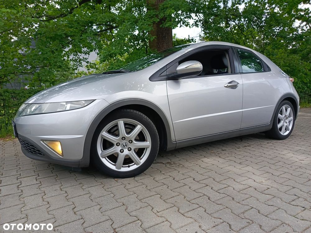 Honda Civic 1.8 Comfort - 2
