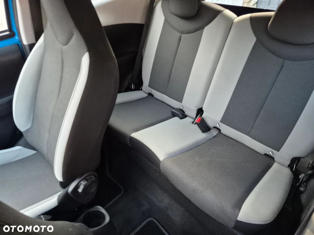 Toyota Aygo x-cite Style Selection - 31