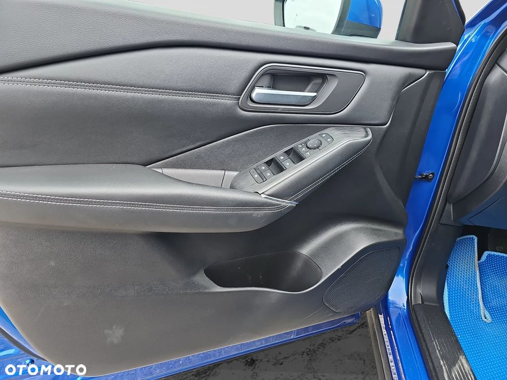 Nissan Qashqai 1.3 DIG-T MHEV N-Connecta Xtronic - 20