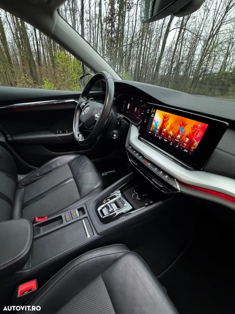 Skoda Octavia Combi 2.0 TDI DSG Exclusive Plus - 21