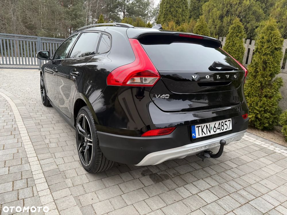 Volvo V40 D2 R-Design Kinetic - 9