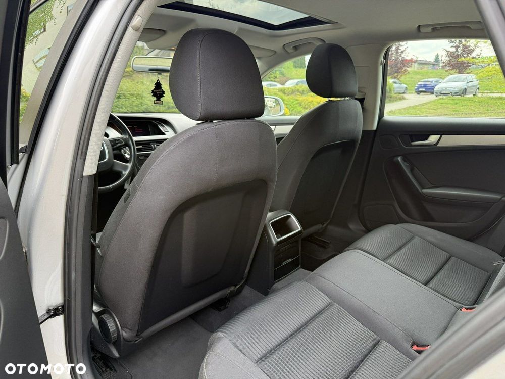 Audi A4 Limousine - 21