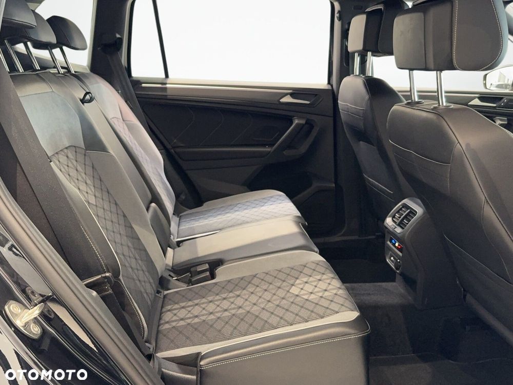 Volkswagen Tiguan Allspace 2.0 TDI 4Mot R-Line DSG - 15