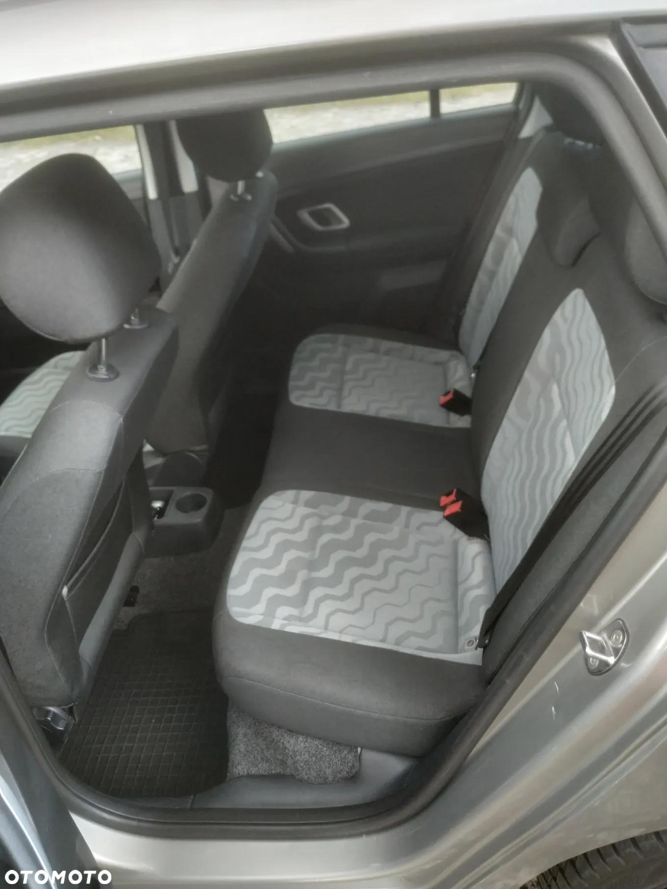 Skoda Fabia 1.6 16V Classic - 6