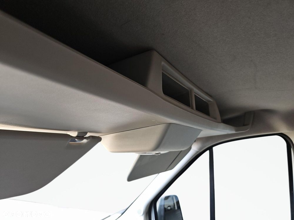 Ford transit - 21