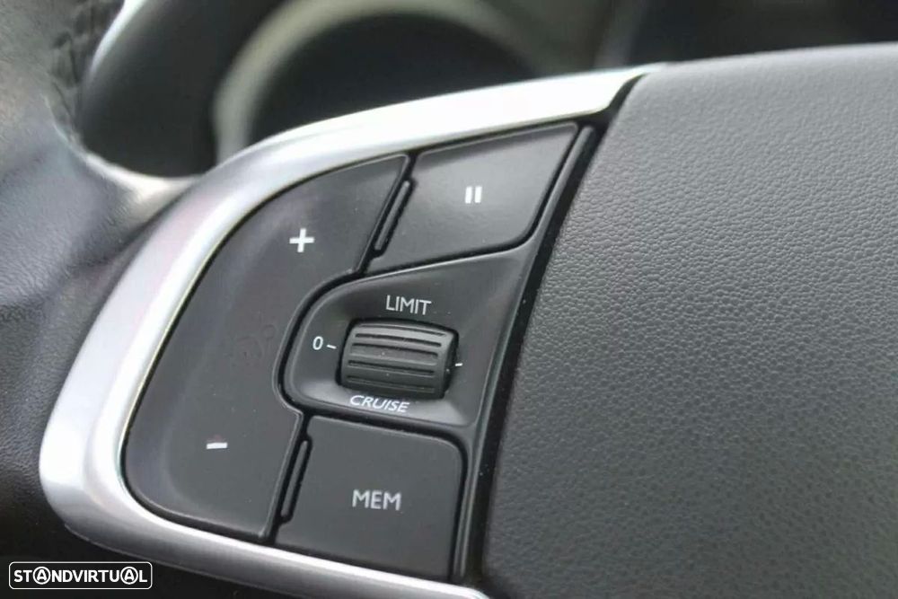 Citroën C4 1.6 BlueHDi Feel Edtion EAT6 - 7