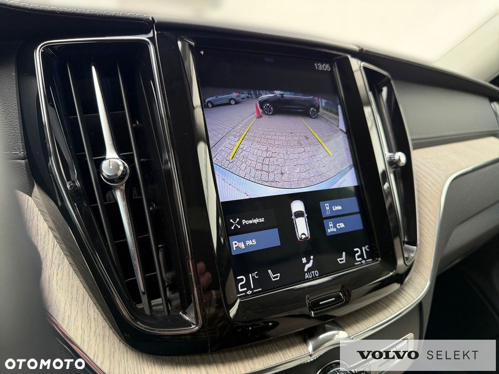Volvo XC 60 - 21