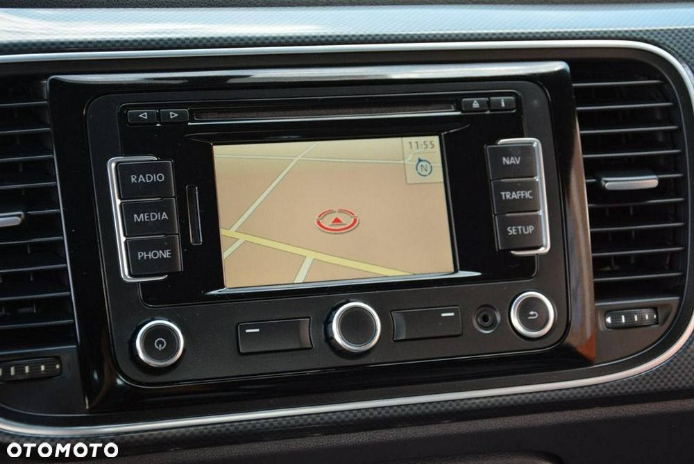 Volkswagen New Beetle - 28