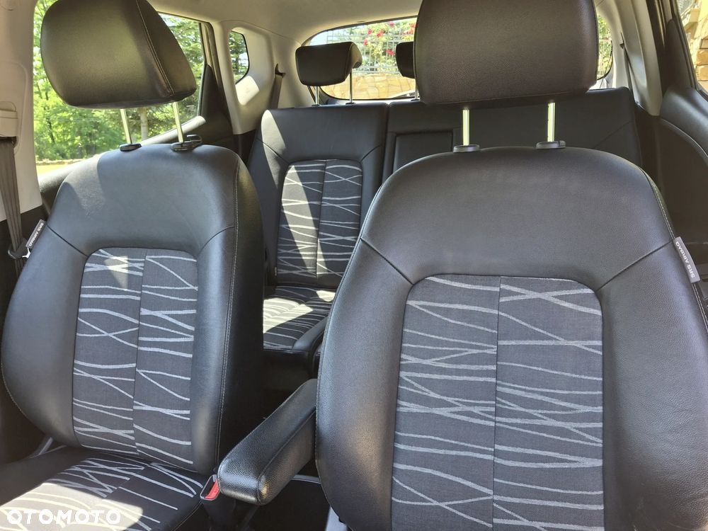 Kia Venga 1.6 CVVT Automatik Dream Team Edition - 25