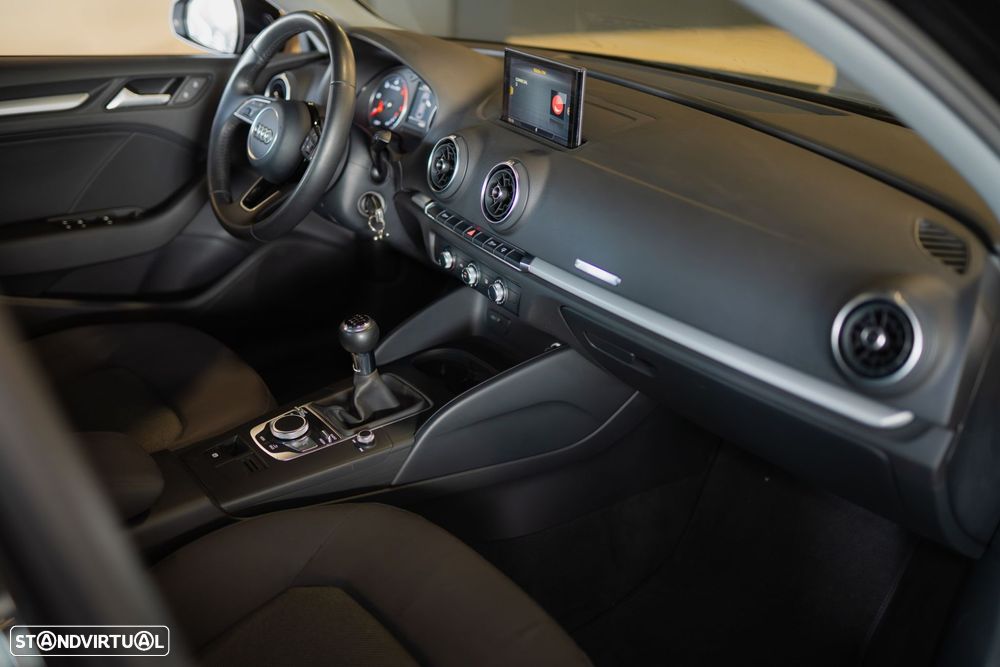 Audi A3 Limousine 1.6 TDI - 34