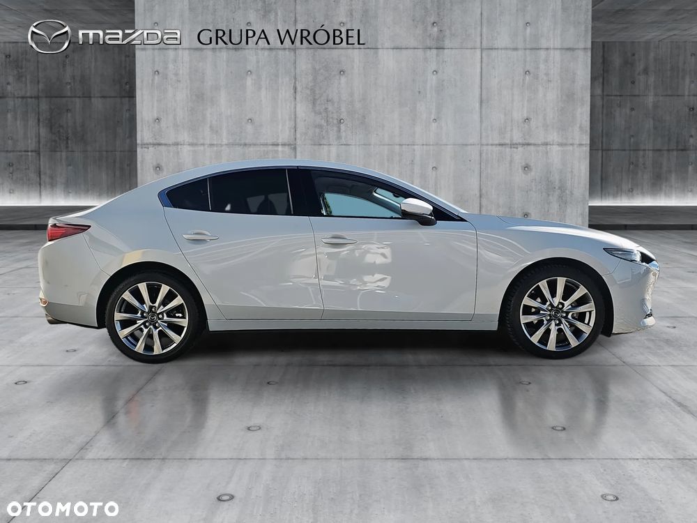 Mazda 3 2.0 mHEV Centre-Line - 4