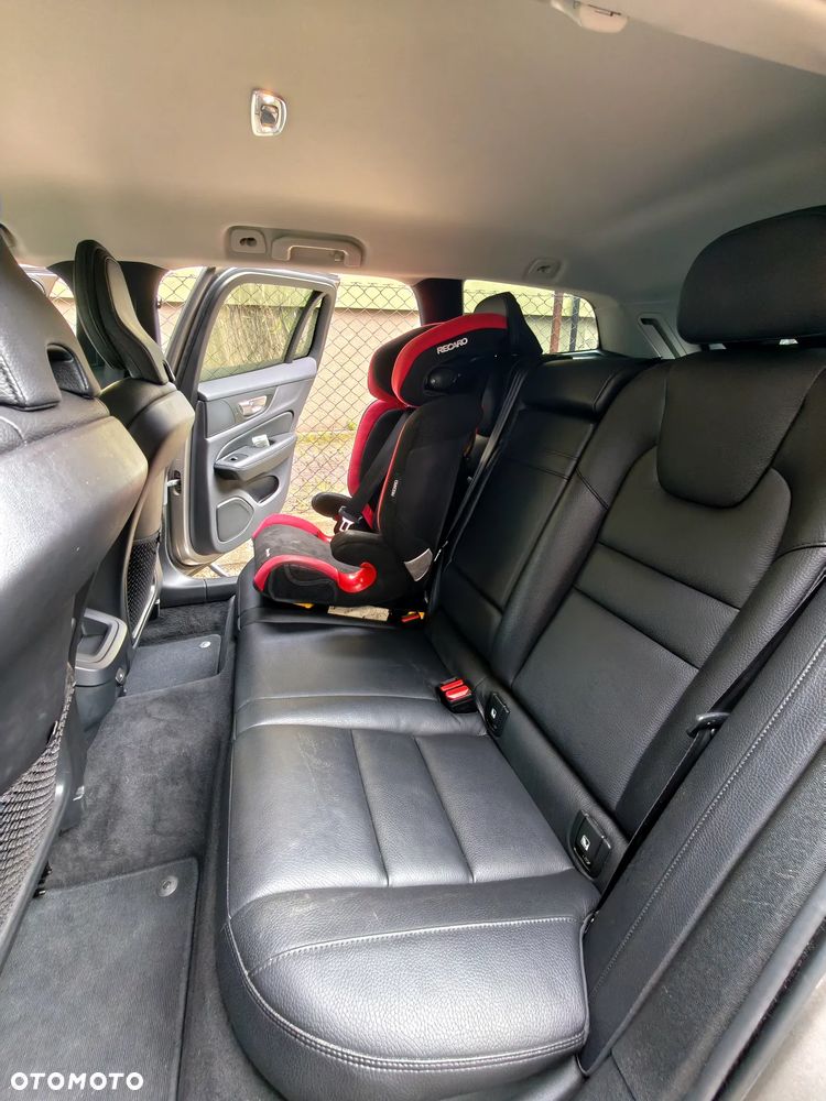 Volvo V60 Cross Country Pro B4 D AWD - 17