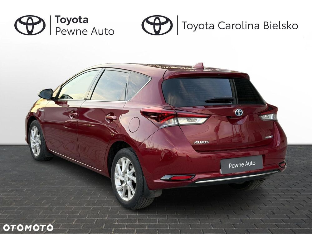 Toyota Auris - 2
