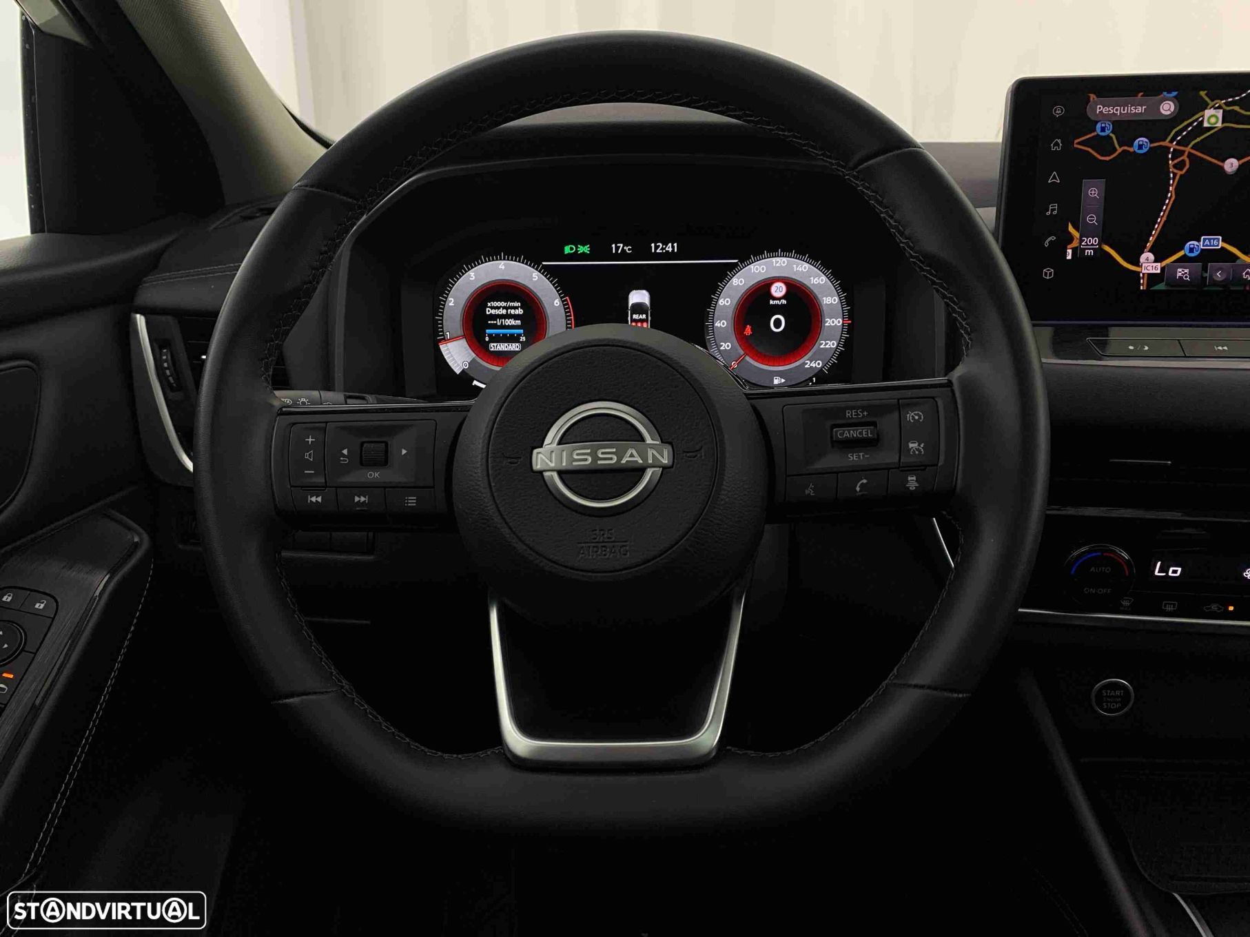Nissan Qashqai 1.3 DIG-T N-Connecta LED+SKY - 10