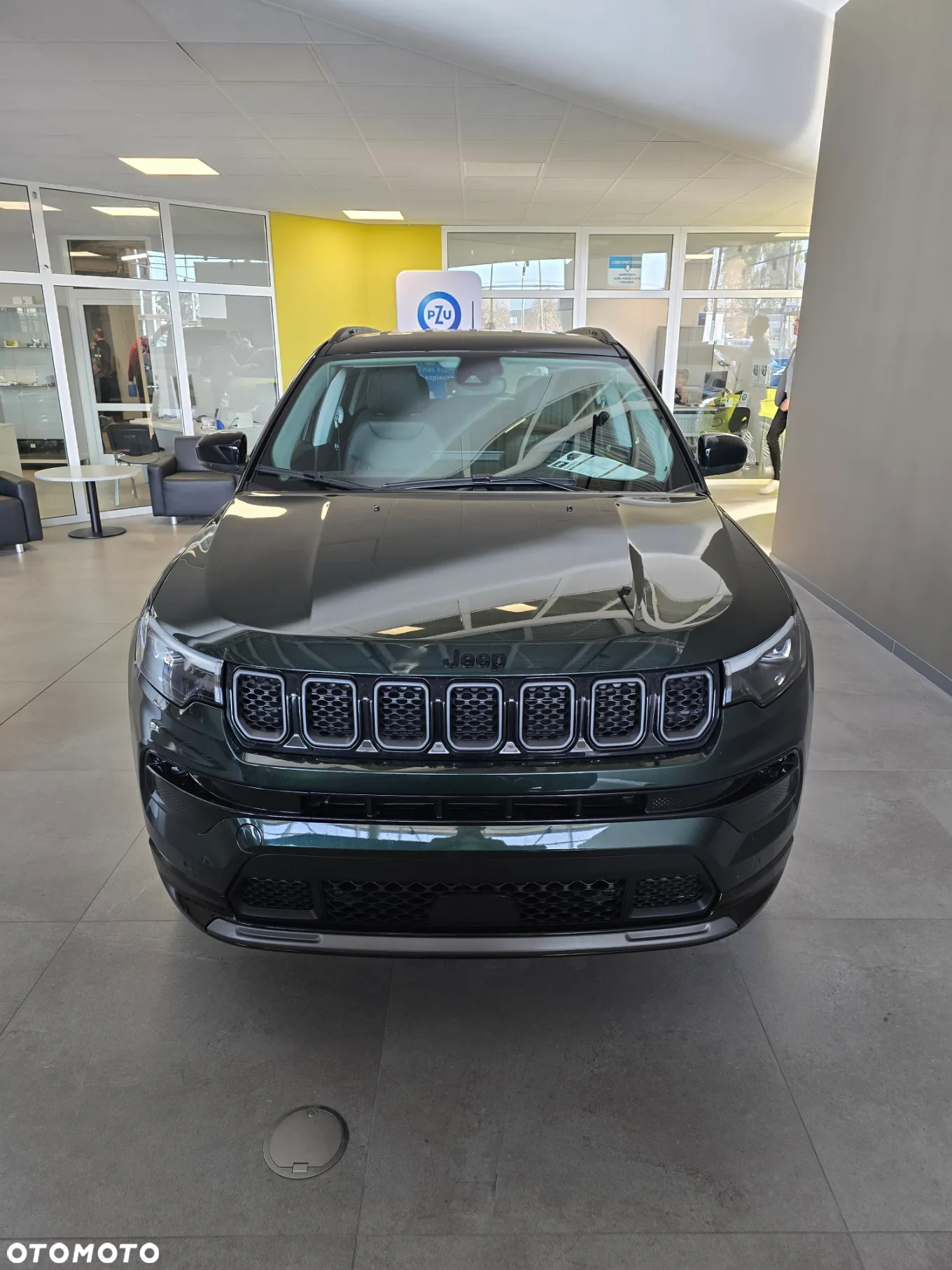 Jeep Compass - 2
