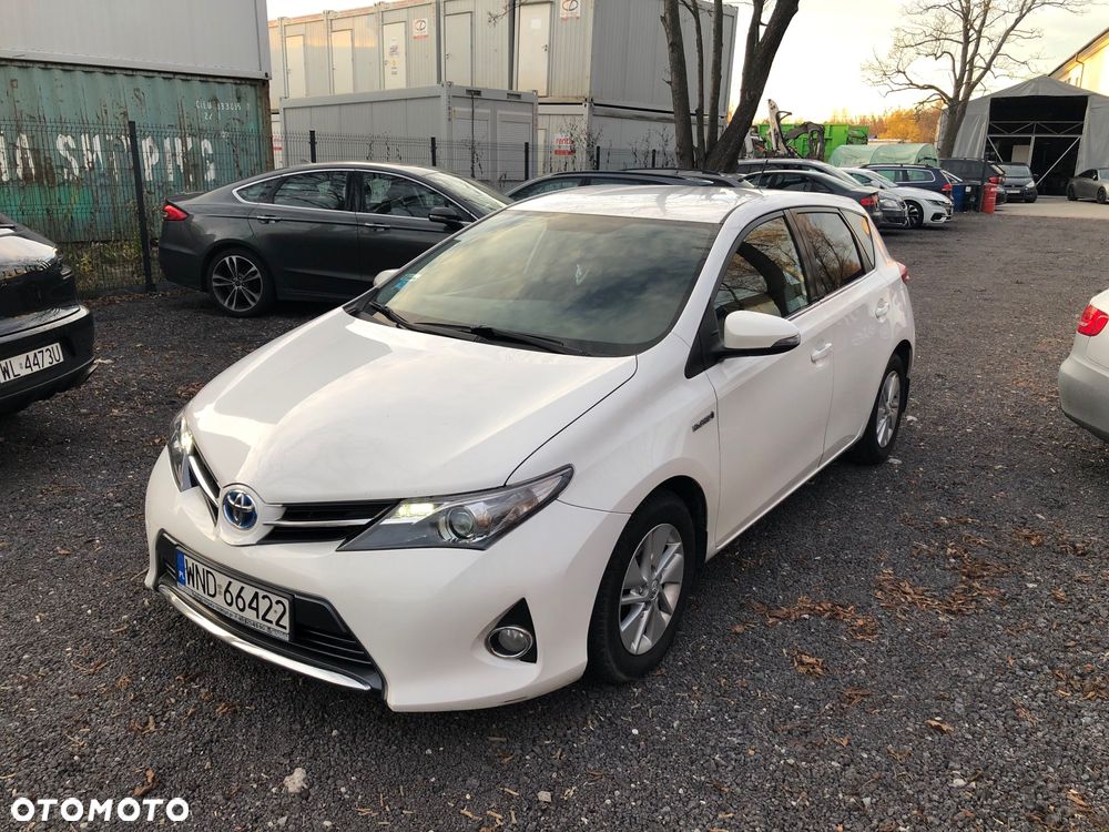 Toyota Auris - 1