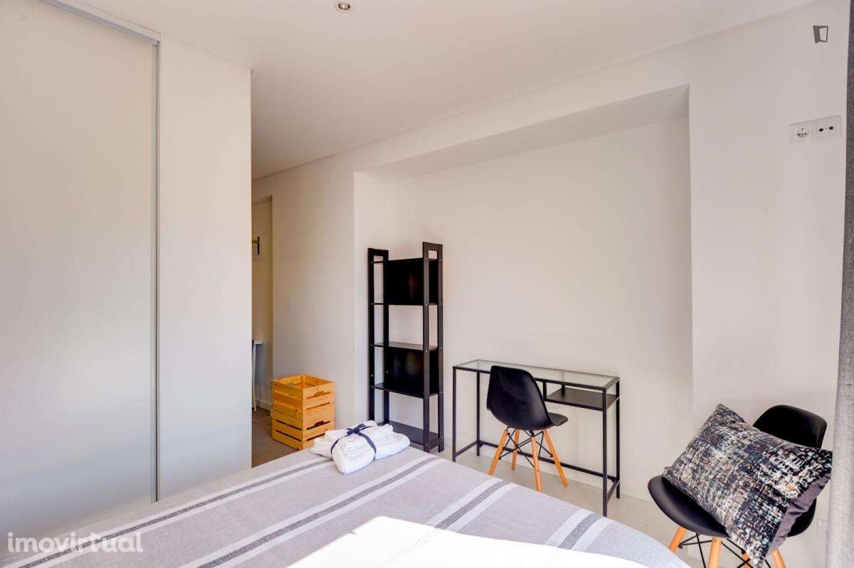 Estúdio - localizado em Baixa Coimbra - Grande imagem: 3/13